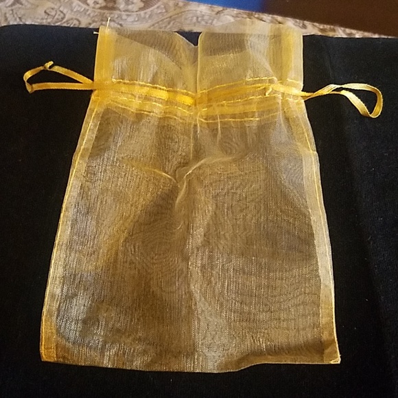 Brand new necklace with no tag - Picture 6 of 6